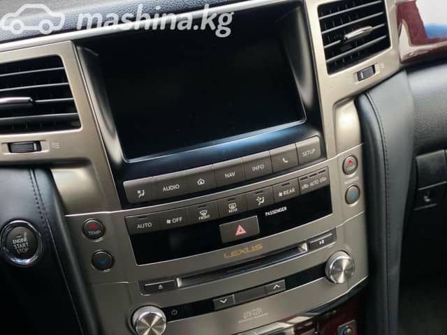 Lexus LX III Рестайлинг 570 5.7 AT 4WD