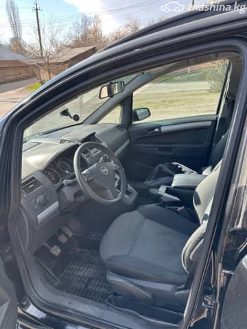 Opel Zafira B 1.8 MT