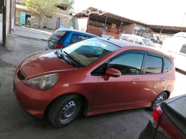 Honda Jazz I Рестайлинг 1.4 CVT