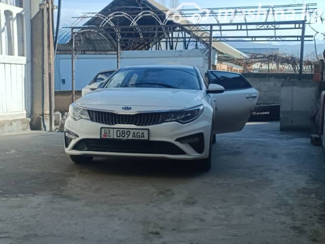 Kia K5 II 2.0 AT
