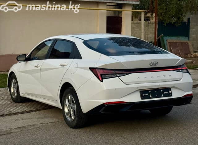 Hyundai Avante VII 1.6 CVT