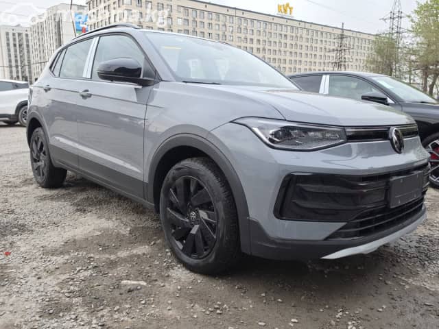Volkswagen Tharu XR 1.5 AT