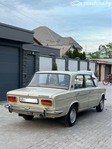 ВАЗ (Lada) 2103 2103 1.5 MT