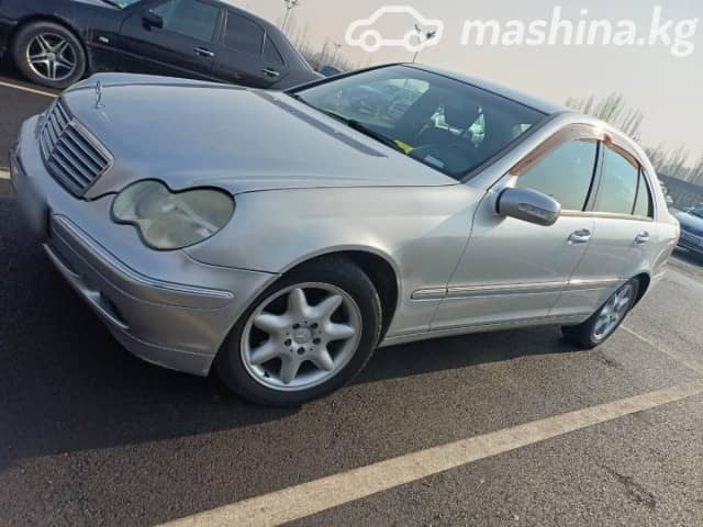 Mercedes-Benz C-Класс II (W203) 240 2.6 AT