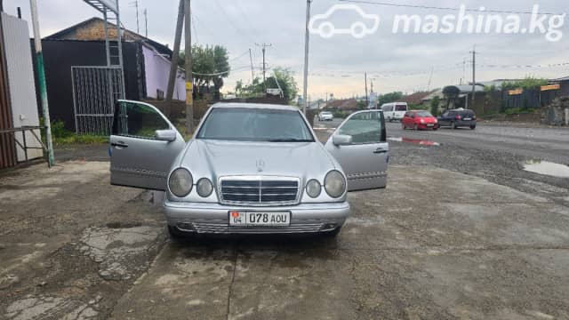 Mercedes-Benz E-Класс II (W210, S210) 240 2.4 MT
