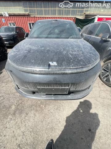 LiXiang L6 1.5hyb AT 4WD