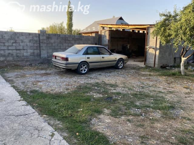 Mazda 626 III (GD) 1.8 MT