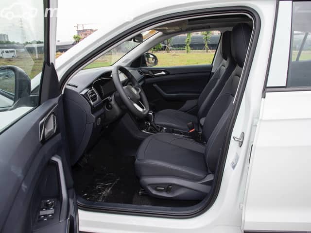 Volkswagen Tharu I Рестайлинг 330 TSI 2.0 AMT 4WD