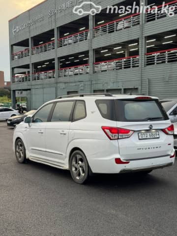 SsangYong Korando Turismo I Рестайлинг 2.2d AT 4WD