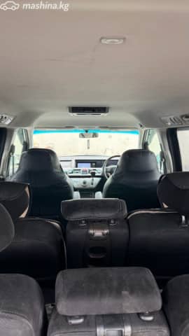 Honda Elysion I Рестайлинг 3.0 AT 4WD
