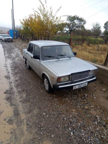 ВАЗ (Lada) 2107 21074-20 1.6 MT