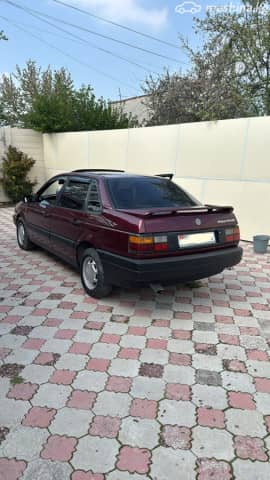 Volkswagen Passat B3 1.8 MT