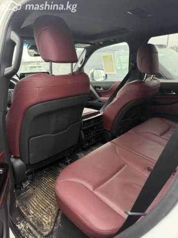 Lexus LX IV 600 3.5 AT 4WD