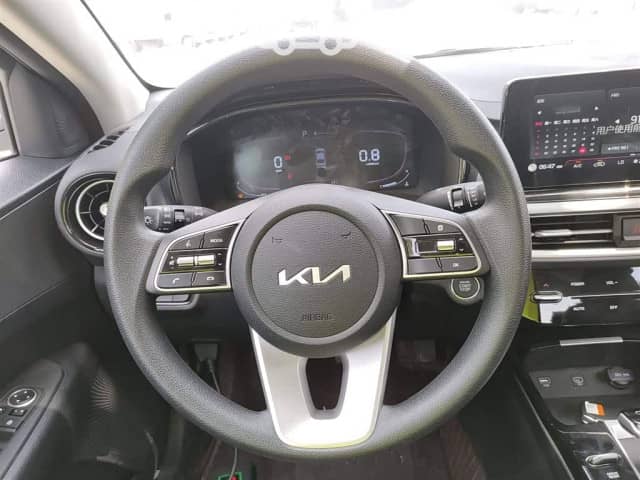 Kia K3 II China Market Рестайлинг 1.5 CVT