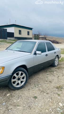Mercedes-Benz E-Класс I (W124) 220 2.2 MT