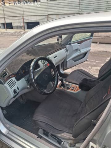 Mercedes-Benz E-Класс II (W210, S210) 280 2.8 MT