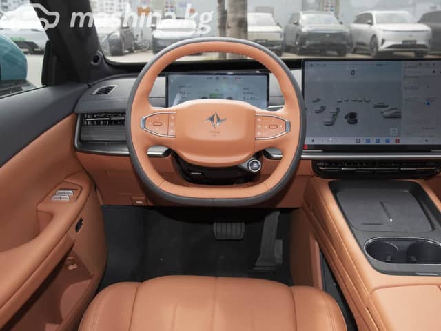 Dongfeng eπ 007 Electro AT