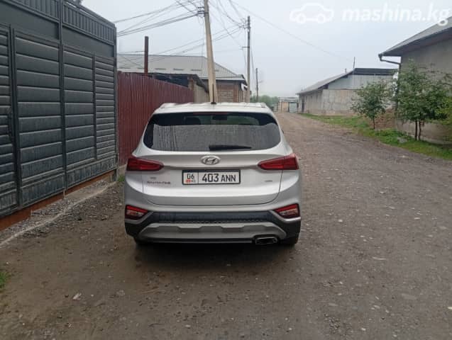 Hyundai Santa Fe IV 2.4 AT
