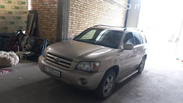 Toyota Highlander I (U20) Рестайлинг 2.4 AT