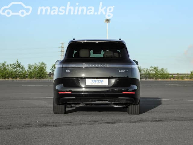 Lynk & Co 900 2.0hyb AT 4WD