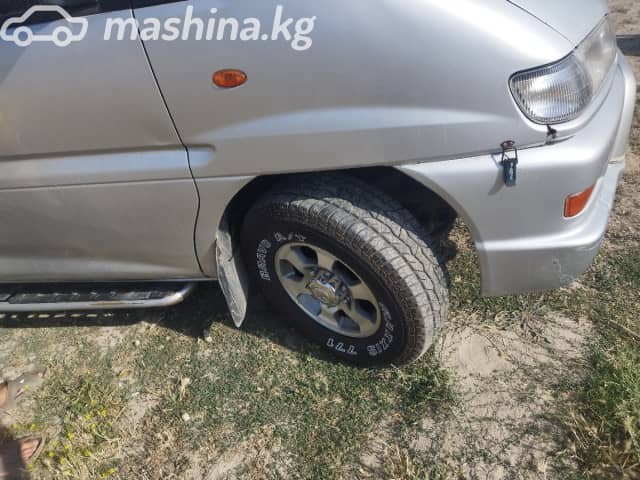 Mitsubishi Delica IV 3.0 AT 4WD