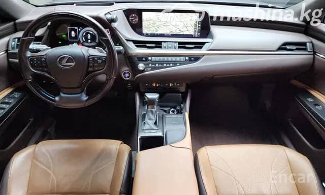Lexus ES VII 300h 2.5hyb CVT