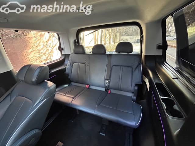 Hyundai Staria 3.5 AT