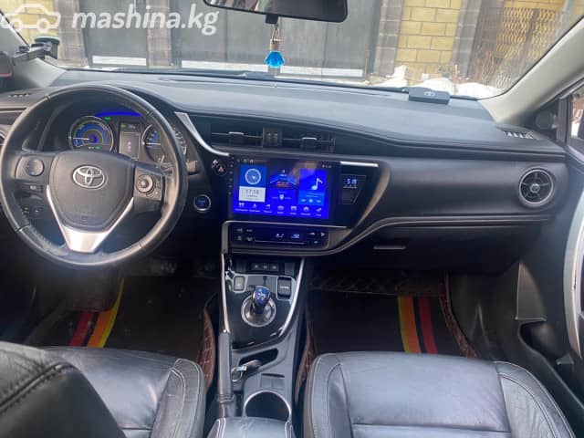 Toyota Corolla XI (E160, E170, E180) Рестайлинг 1 1.8hyb CVT