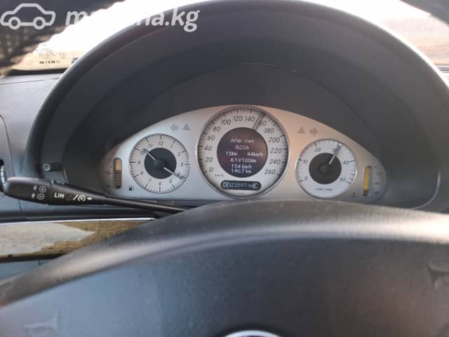 Mercedes-Benz E-Класс III (W211, S211) 200 2.2d AT