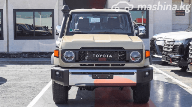 Toyota Land Cruiser 70 Series Рестайлинг 2 76 4.0 AT 4WD