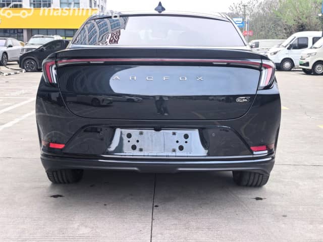 Arcfox Alpha S 93.6 kWh Electro AT