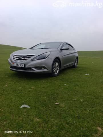 Hyundai Sonata VI (YF) 2.0 AT Газ