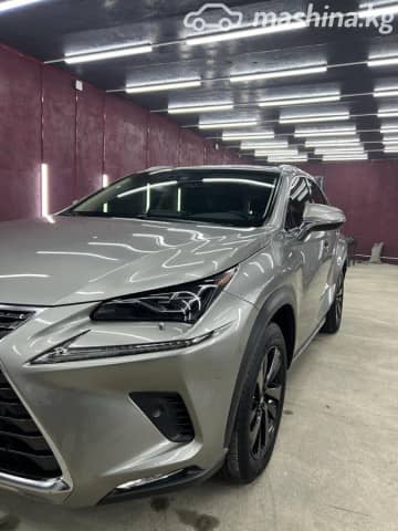 Lexus NX I Рестайлинг 300h 2.5hyb CVT