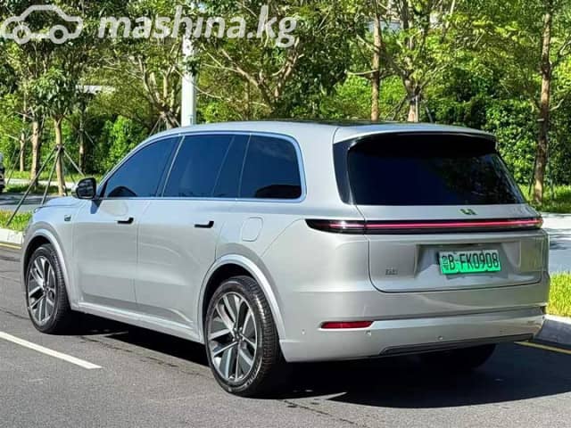 LiXiang L9 Pro 1.5hyb AT 4WD