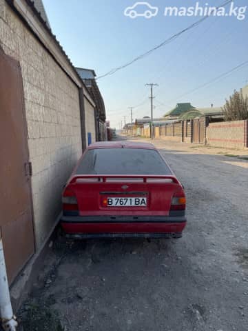 Nissan Primera II (P11) 1.6 MT