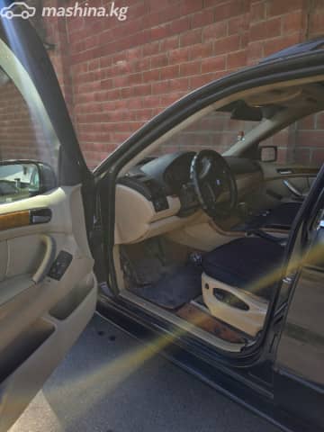 BMW X5 I (E53) 4.4 AT 4WD