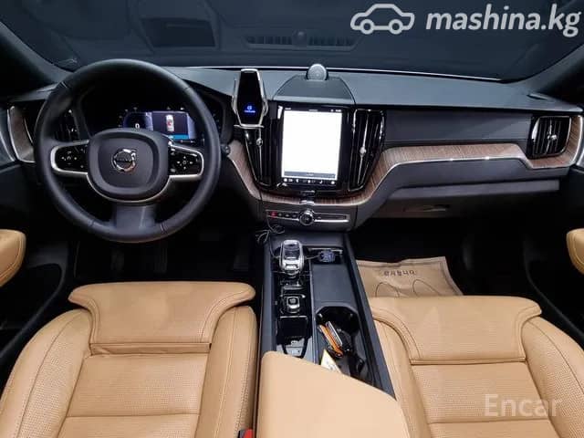 Volvo XC60 II Рестайлинг 2.0 AT 4WD