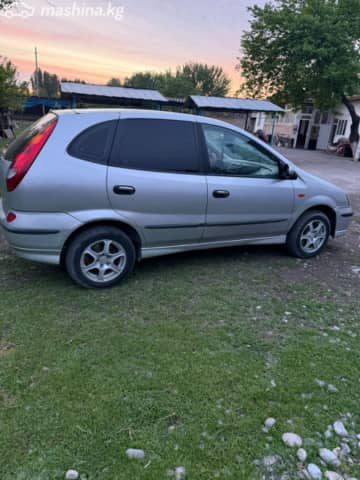 Nissan Almera Tino 1.8 MT