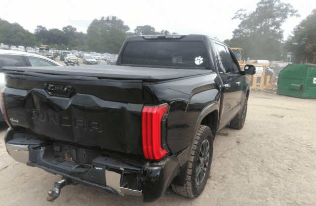 Toyota Tundra III Double Cab 3.5 AT 4WD