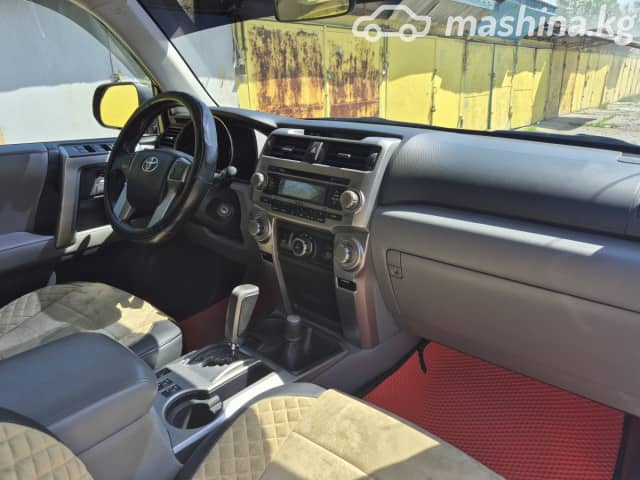 Toyota 4Runner V 4.0 AT 4WD