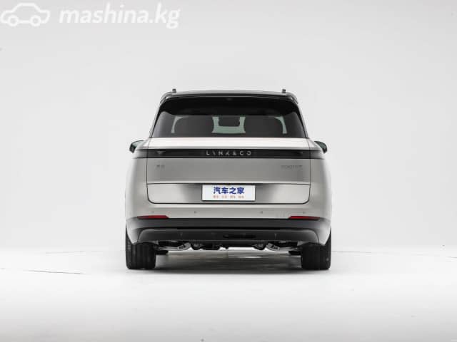 Lynk & Co 900 2.0hyb AT 4WD