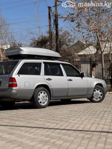 Mercedes-Benz E-Класс I (W124) 220 2.2 AT