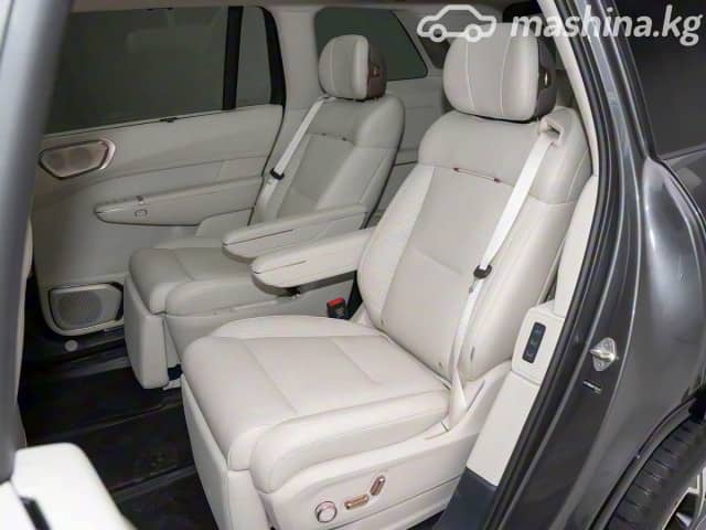 Lynk & Co 900 2.0hyb AT 4WD