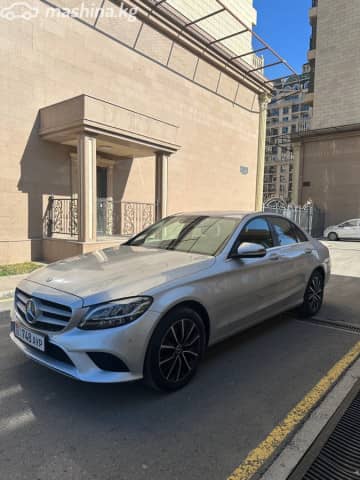 Mercedes-Benz C-Класс IV (W205) Рестайлинг 300 2.0 AT