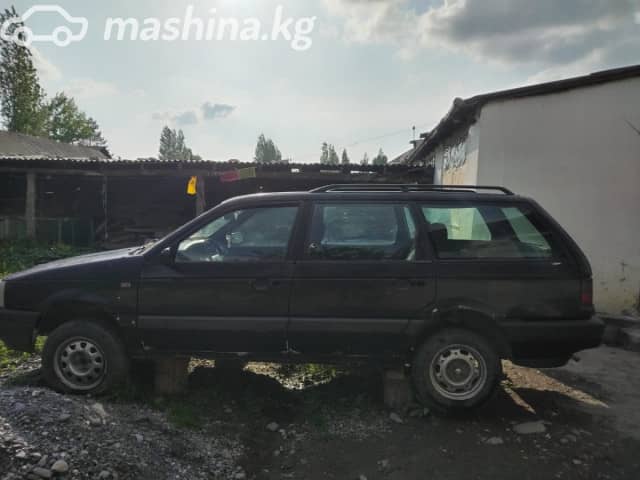 Volkswagen Passat B3 2.0 MT