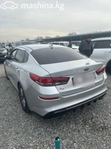 Kia K5 II 2.0 AT