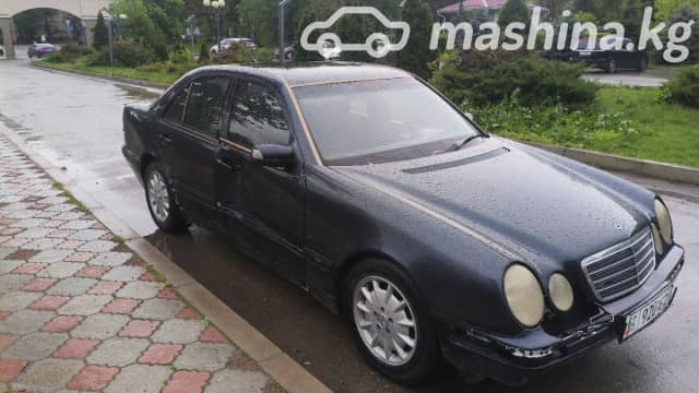 Mercedes-Benz E-Класс II (W210, S210) Рестайлинг 200 2.0 MT