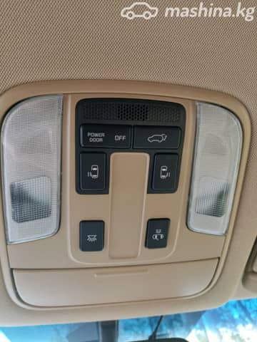 Kia Carnival III 2.2d AT
