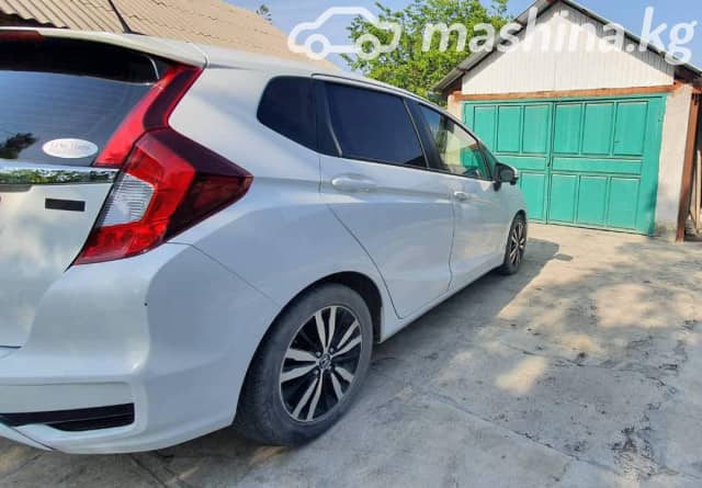 Honda Fit III Рестайлинг 1.5 CVT