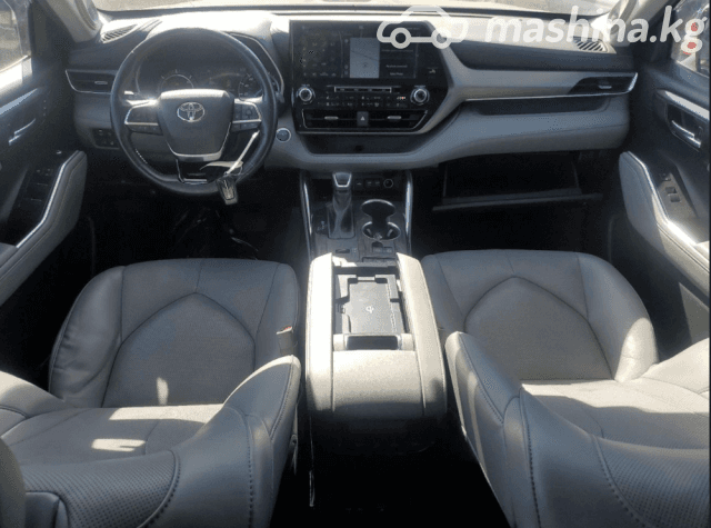 Toyota Highlander IV (U70) 2.5hyb AT 4WD